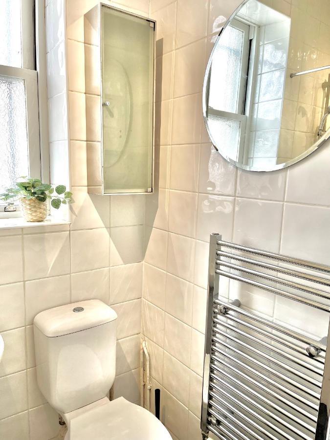 Archway Station Big Bedroom Flat London Eksteriør billede