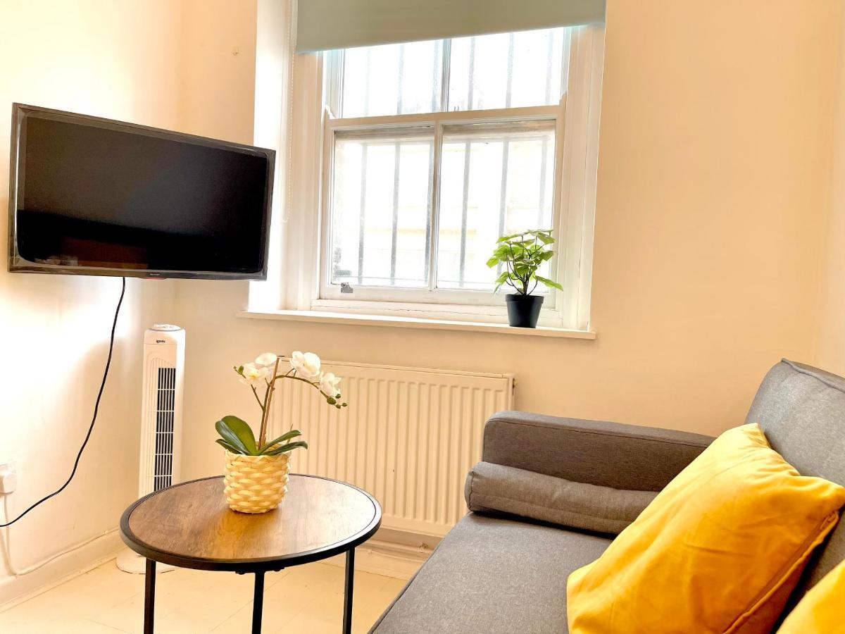 Archway Station Big Bedroom Flat London Eksteriør billede