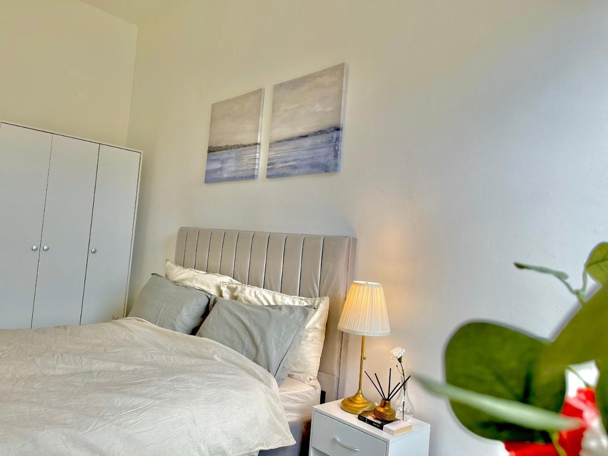 Archway Station Big Bedroom Flat London Eksteriør billede